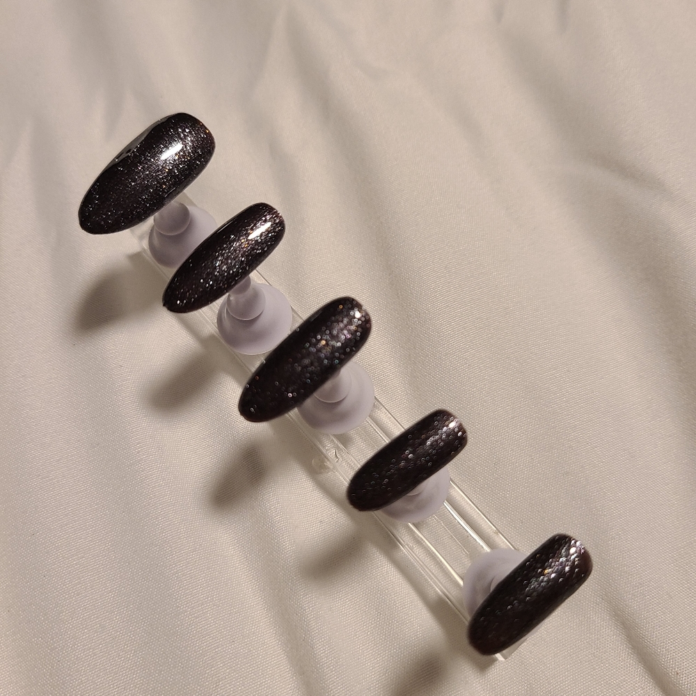Custom Press on Nails